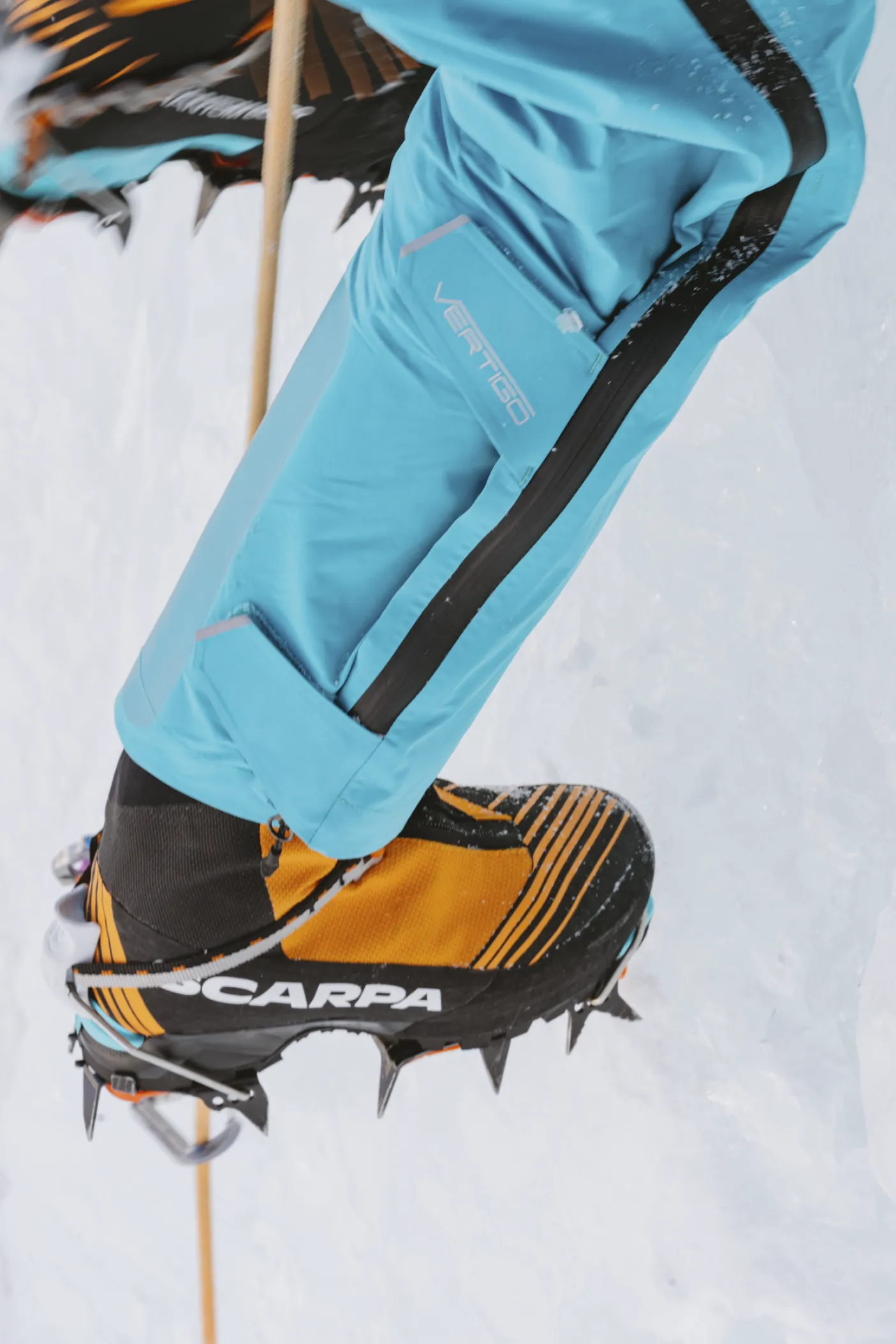 CLIFF COVER PANTS WOMAN