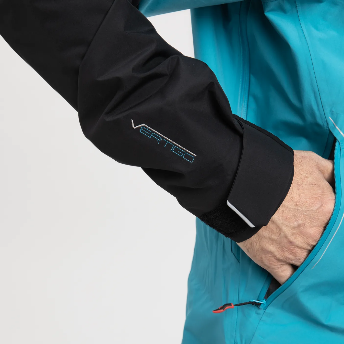 CLIFF JACKET