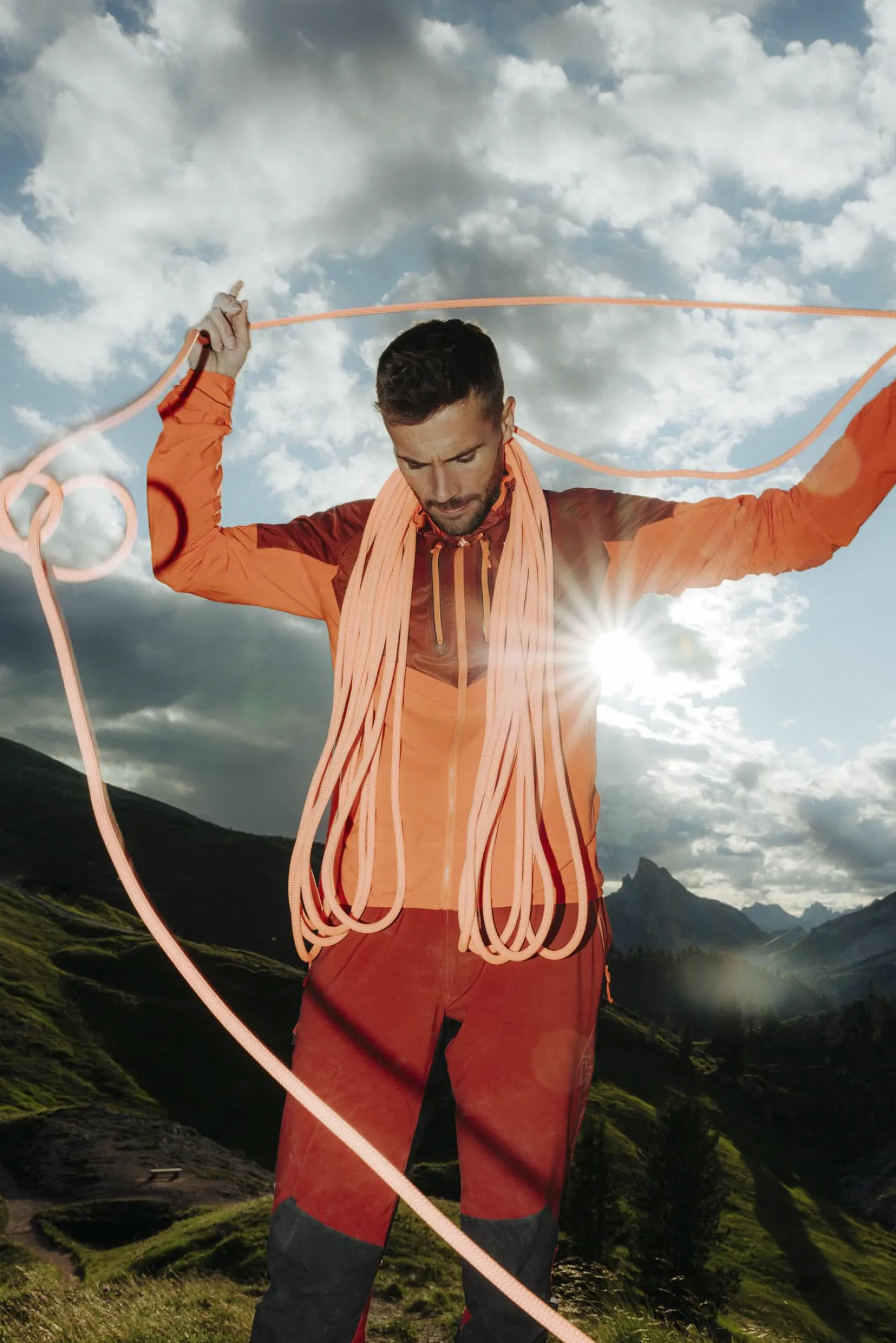 SPITZE HYBRID JACKET